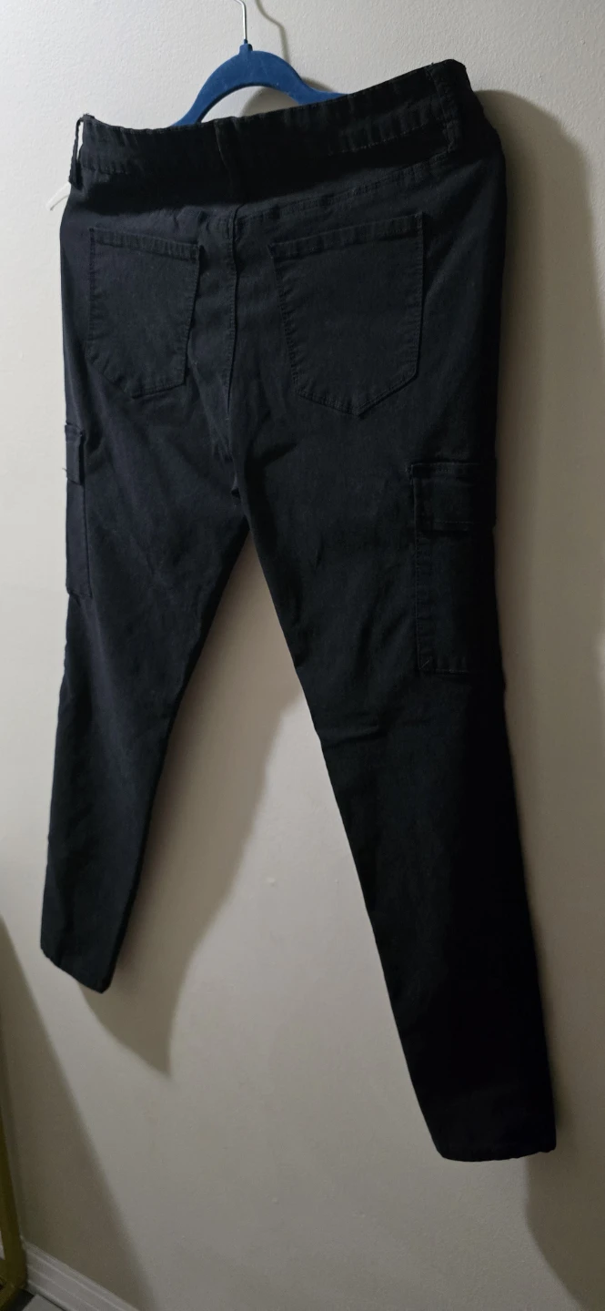YMI Black Cargo Pants size L - photo 4