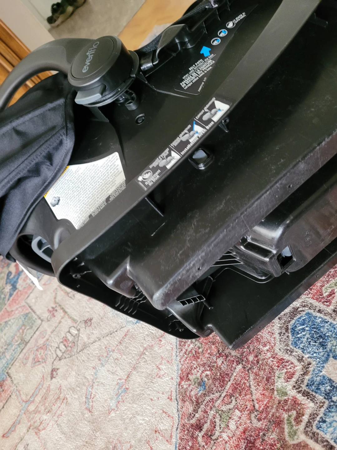 Evenflo Infant Car Seat with Base almost new $125 - photo 4