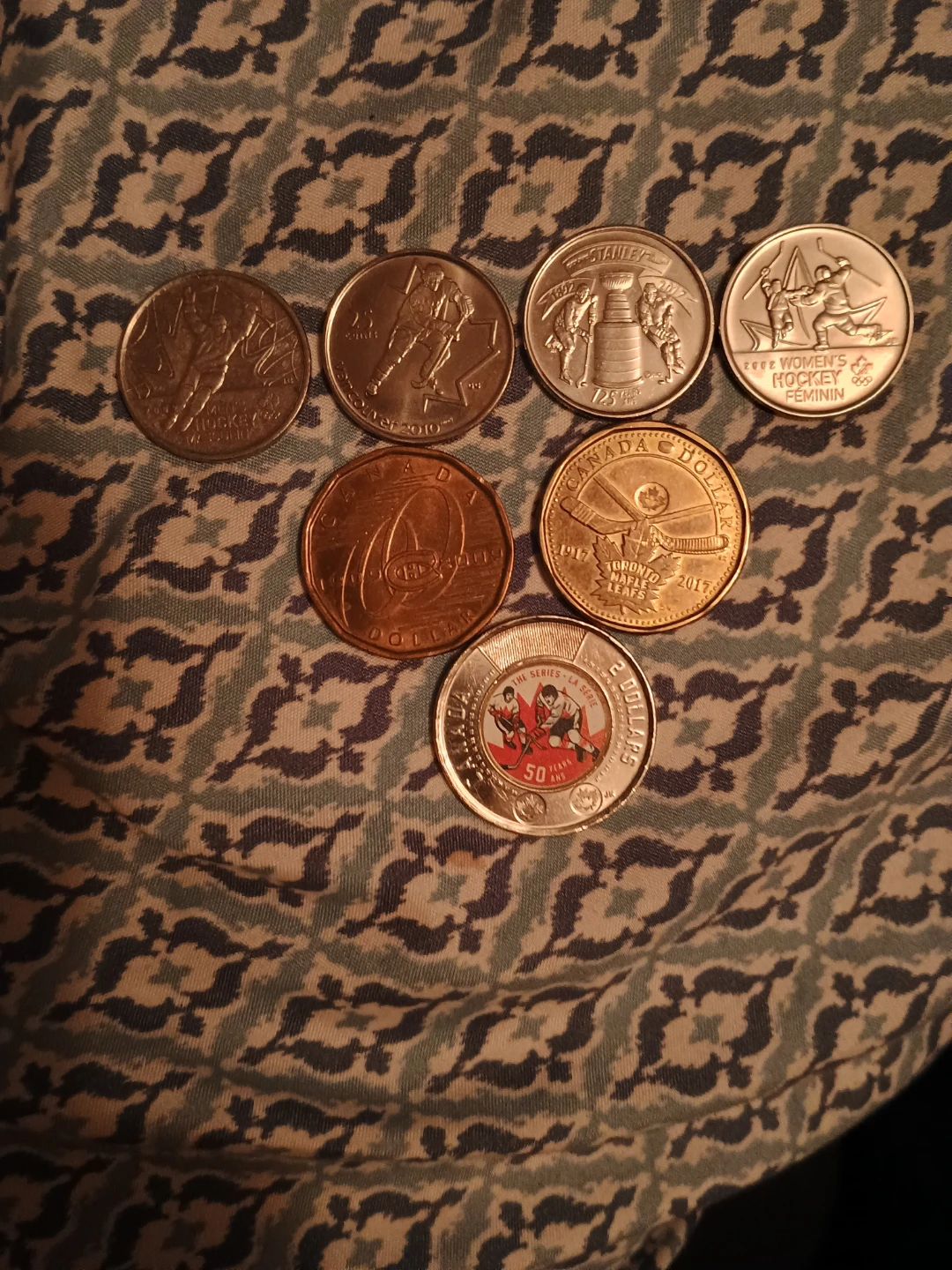 Collection of Canadian Coins( hockey collection) - photo 2