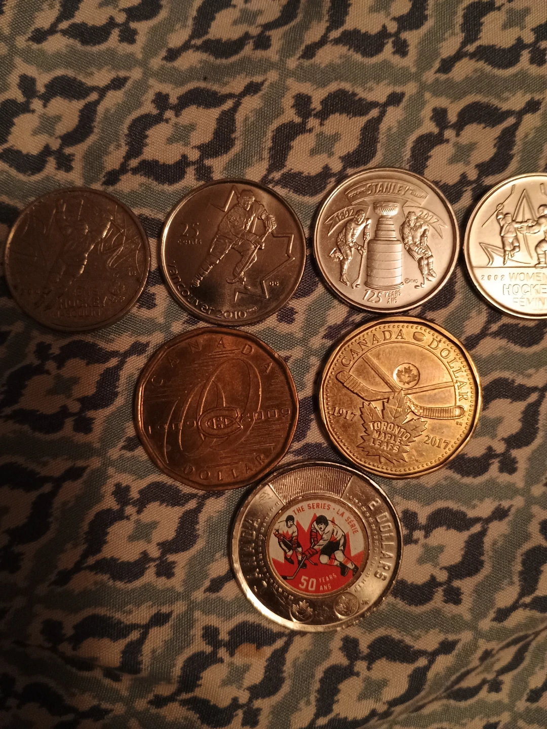 Collection of Canadian Coins( hockey collection) - photo 4