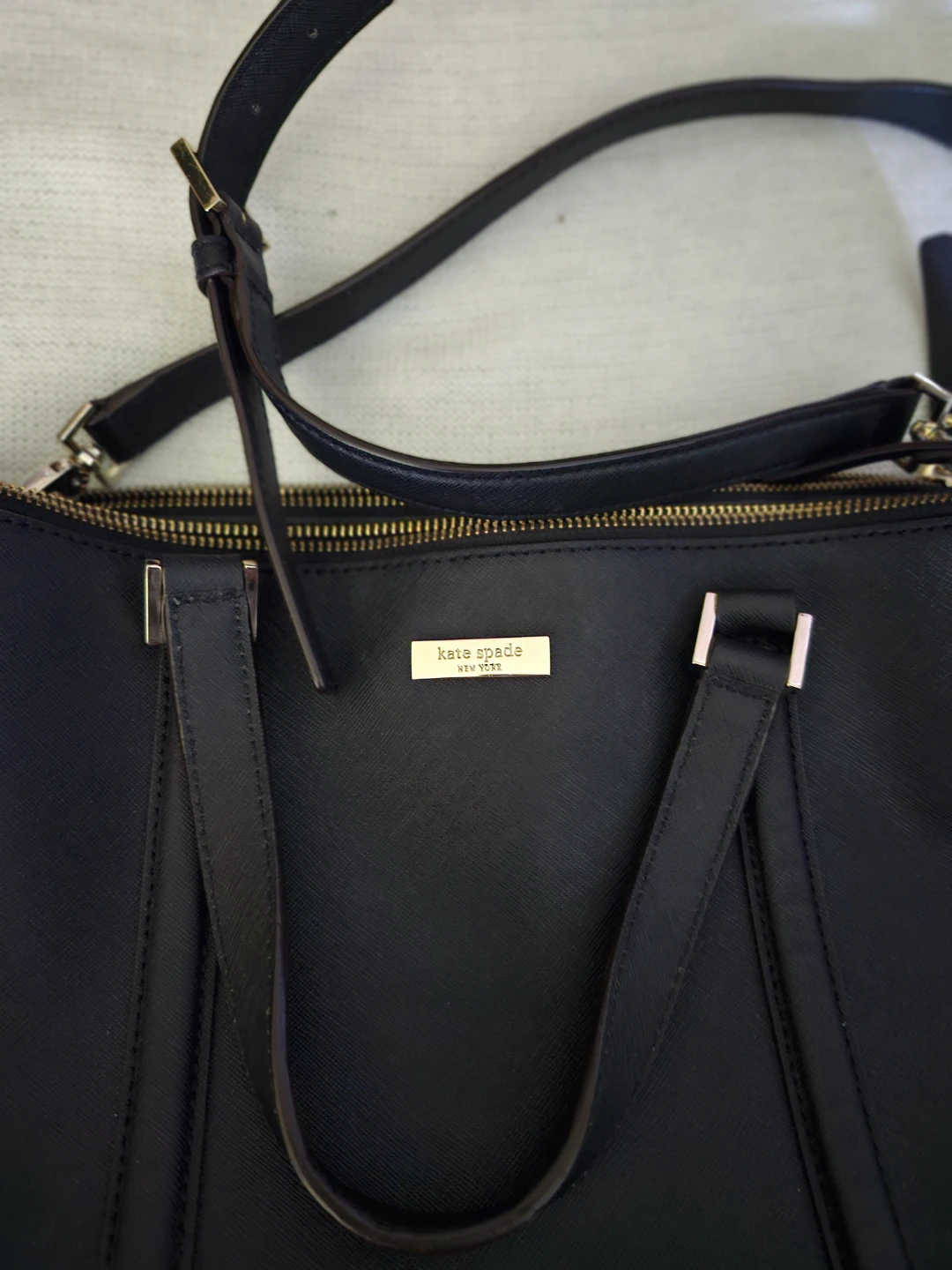 Kate Spade New York Black Leather Tote Bag with Shoulder Strap - photo 4
