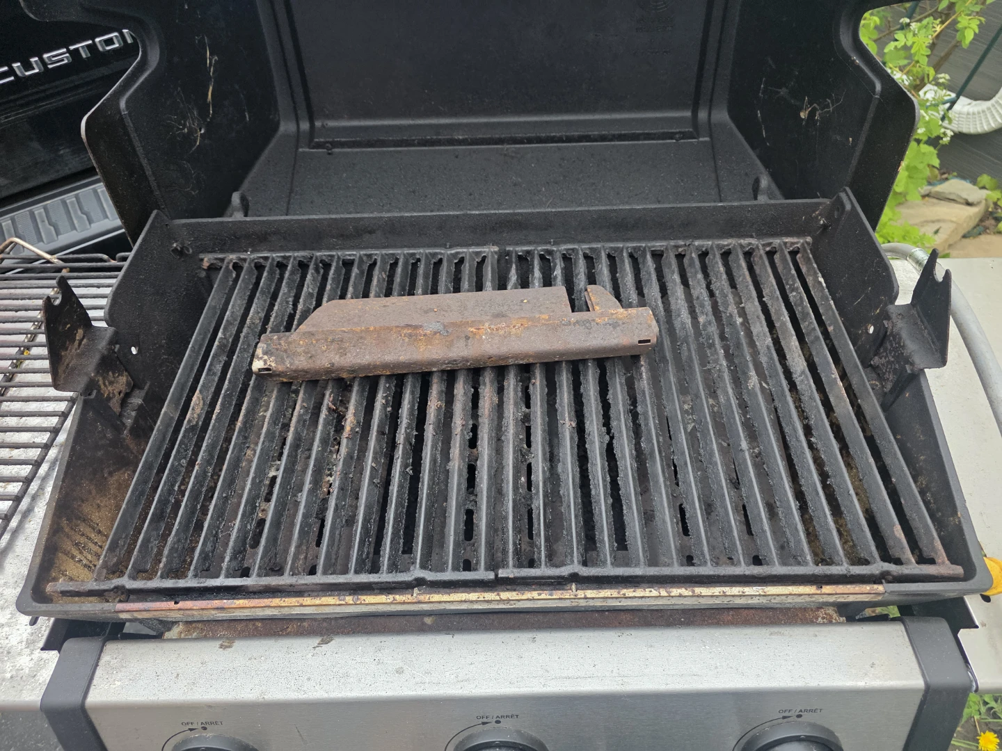 Broil King Signet Propane Grill - photo 4