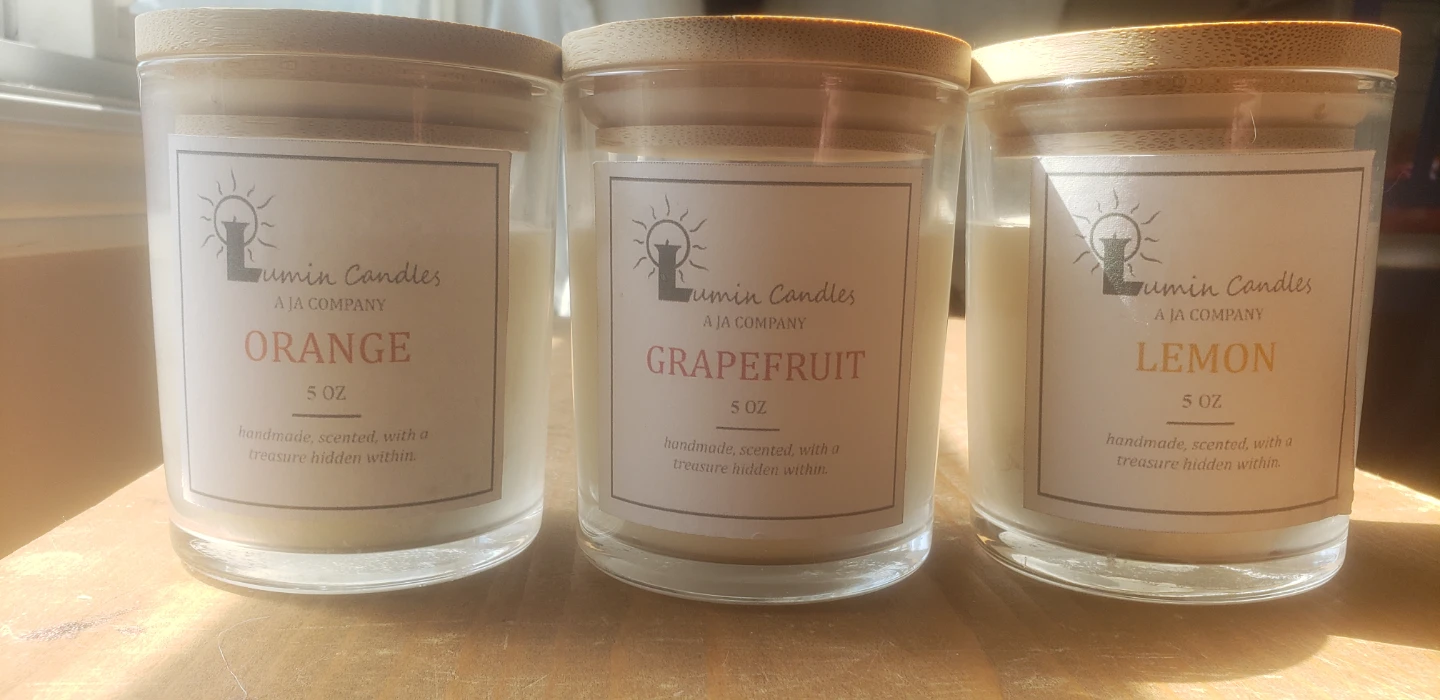 Handmade 3 candles with Surprises inside