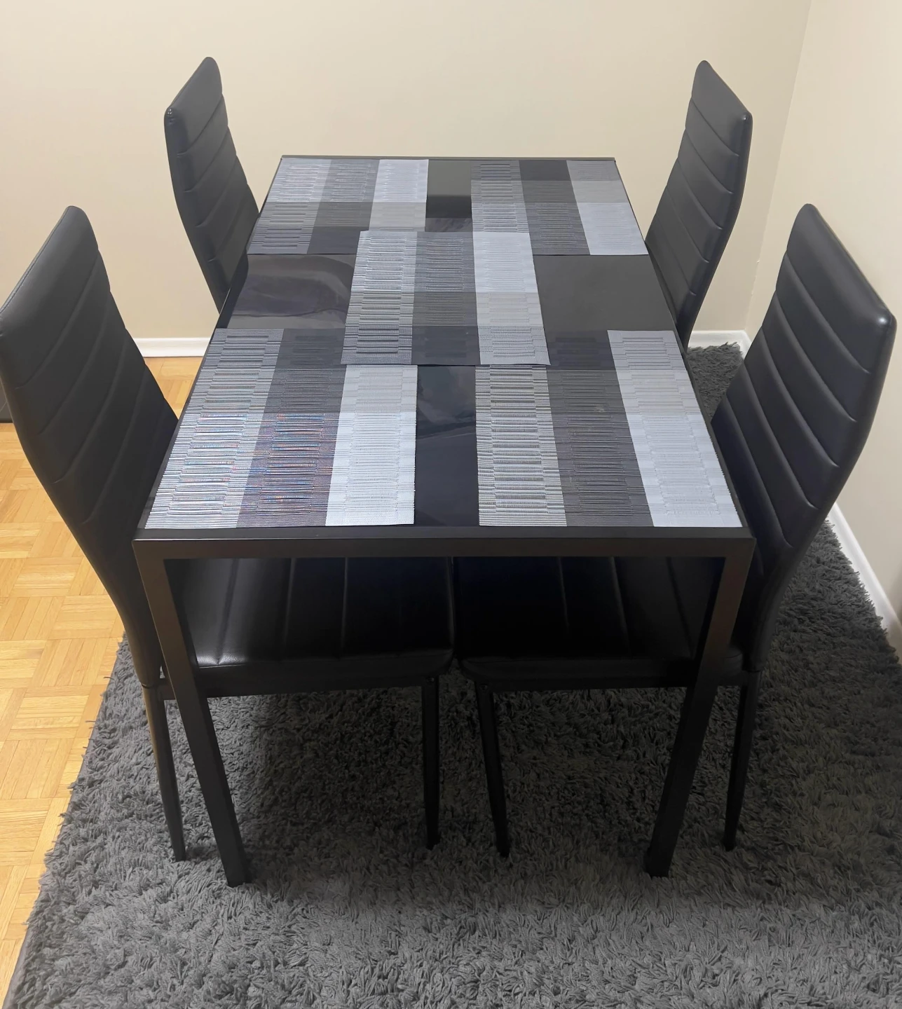 Dining Table and 4 Chairs Set - photo 3