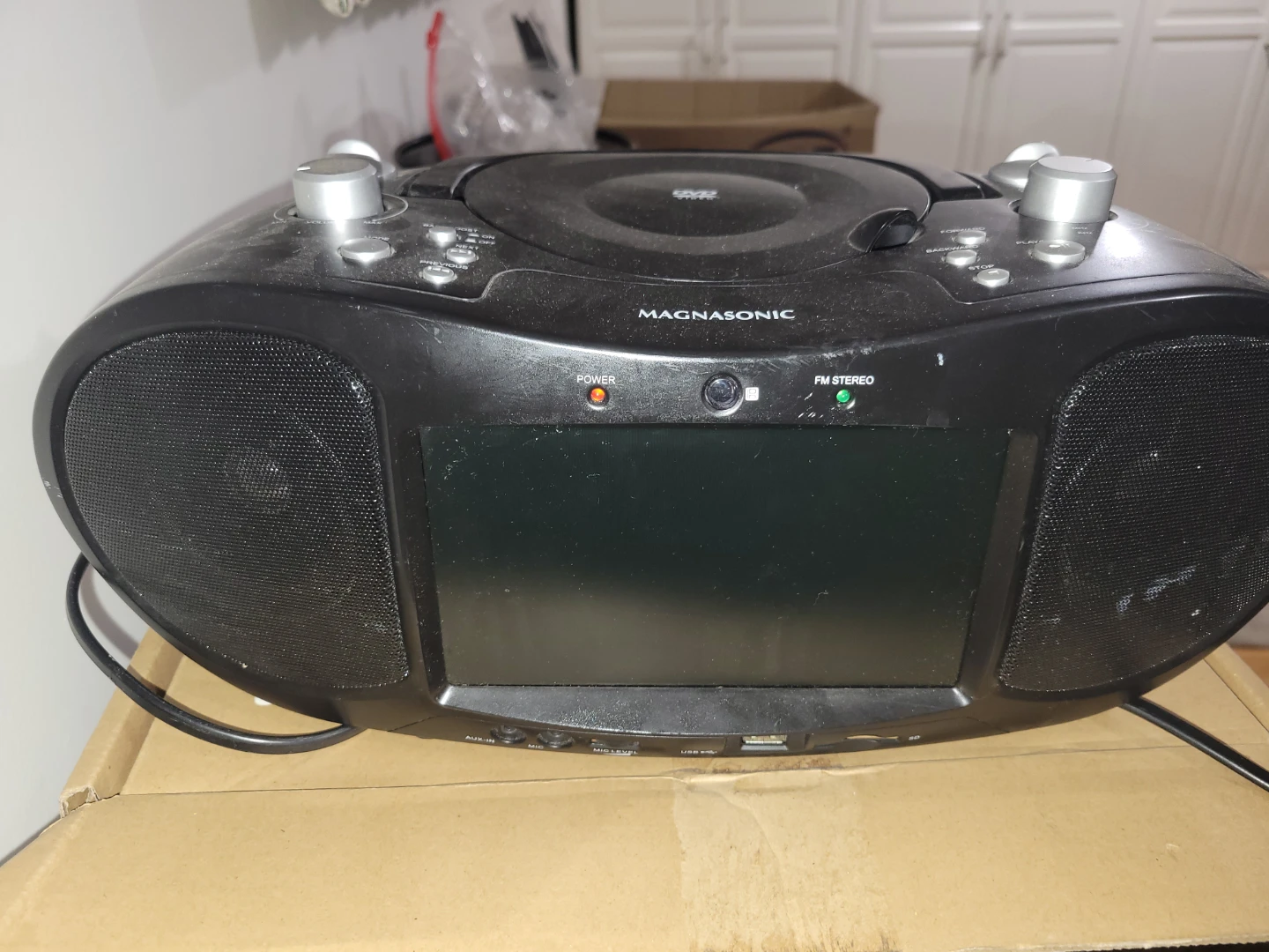 Magnasonic Portable DVD Boombox with Screen