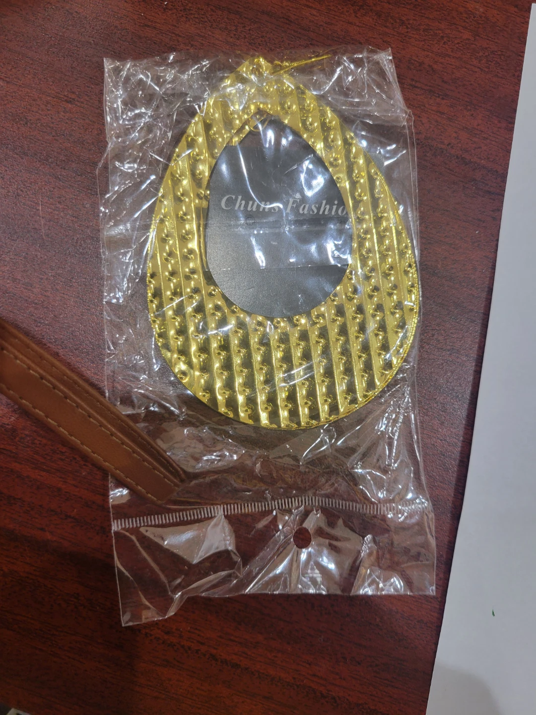 Chuns Fashion Gold Tone Teardrop Earrings - photo 2