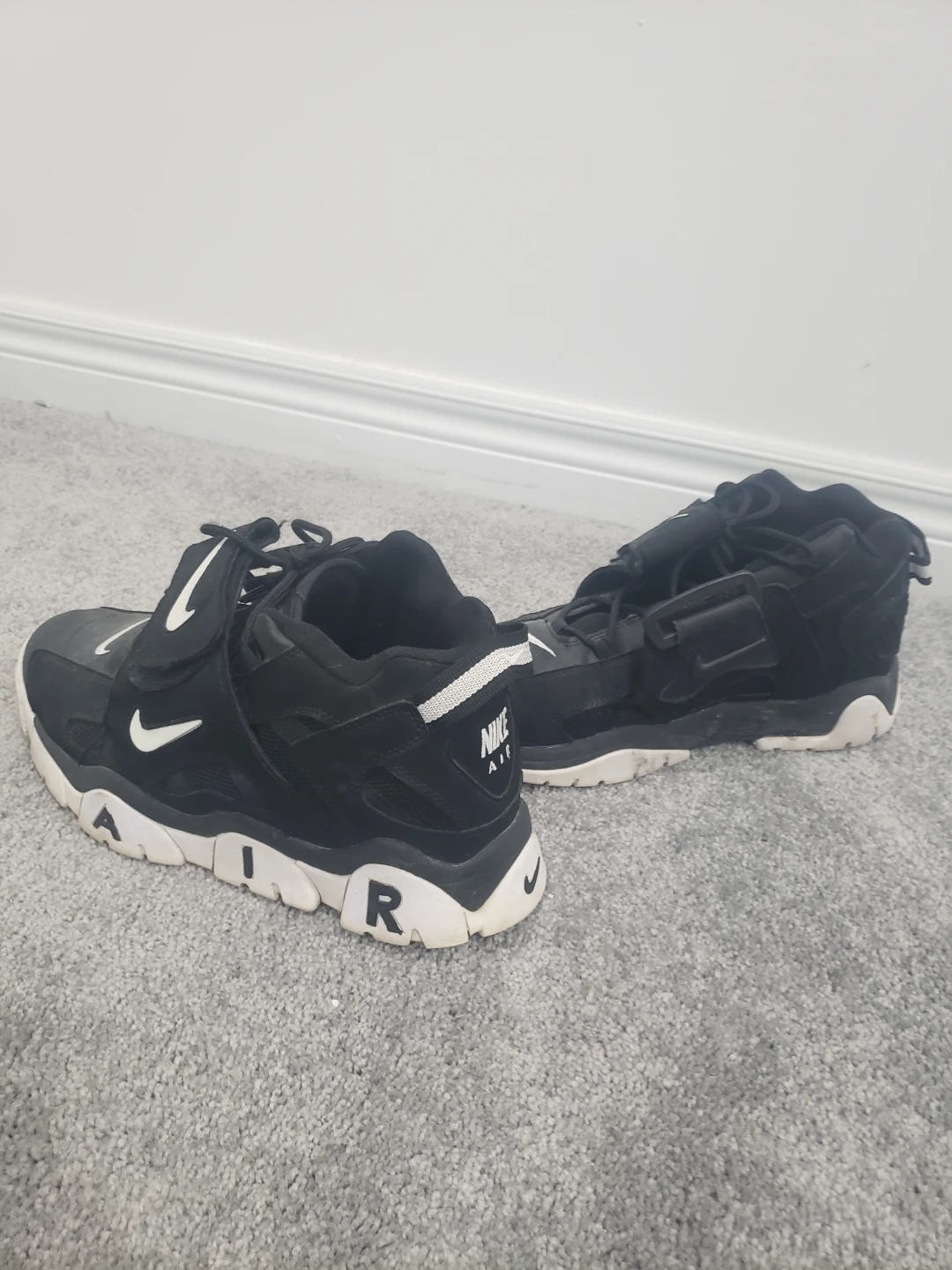 Nike Air Uptempo Sneakers