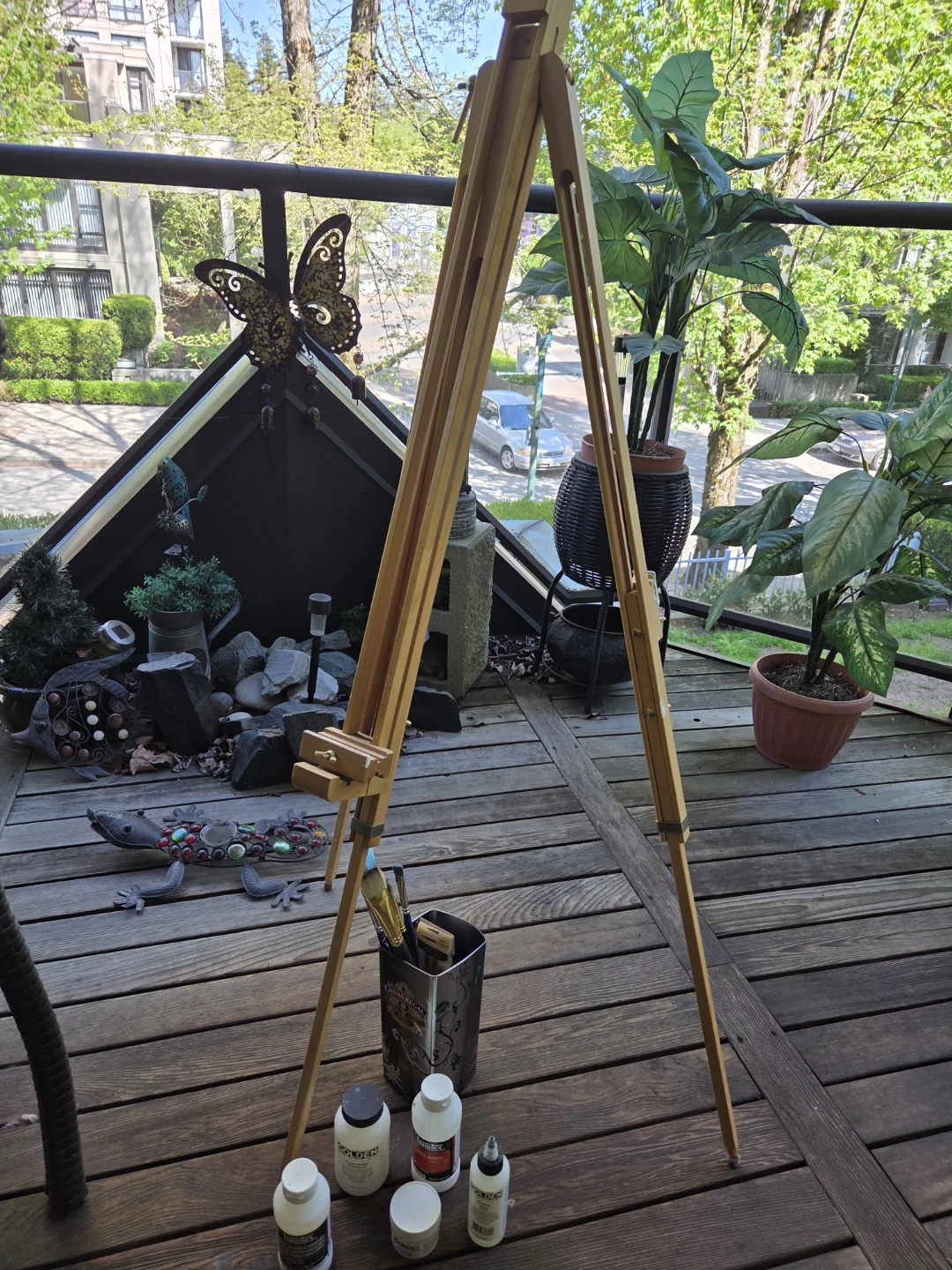 Golden and Liquitex Art Supplies with Easel
