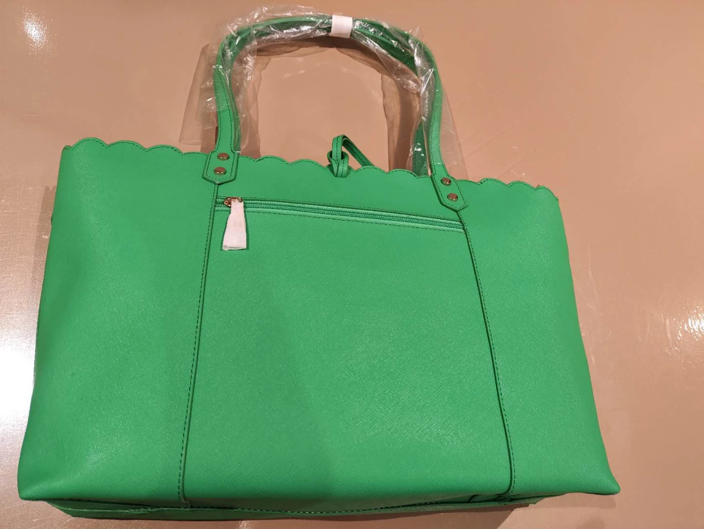Genuine Leather Green Scalloped Tote Bag - photo 3