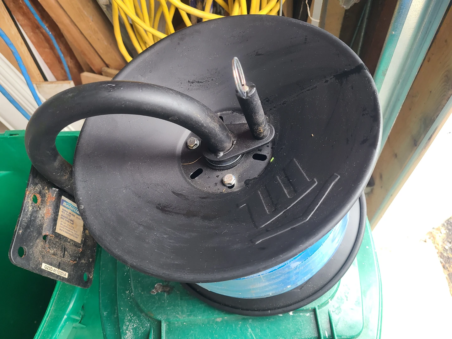 Mastercraft Manual Air Hose Reel & Hose - photo 4
