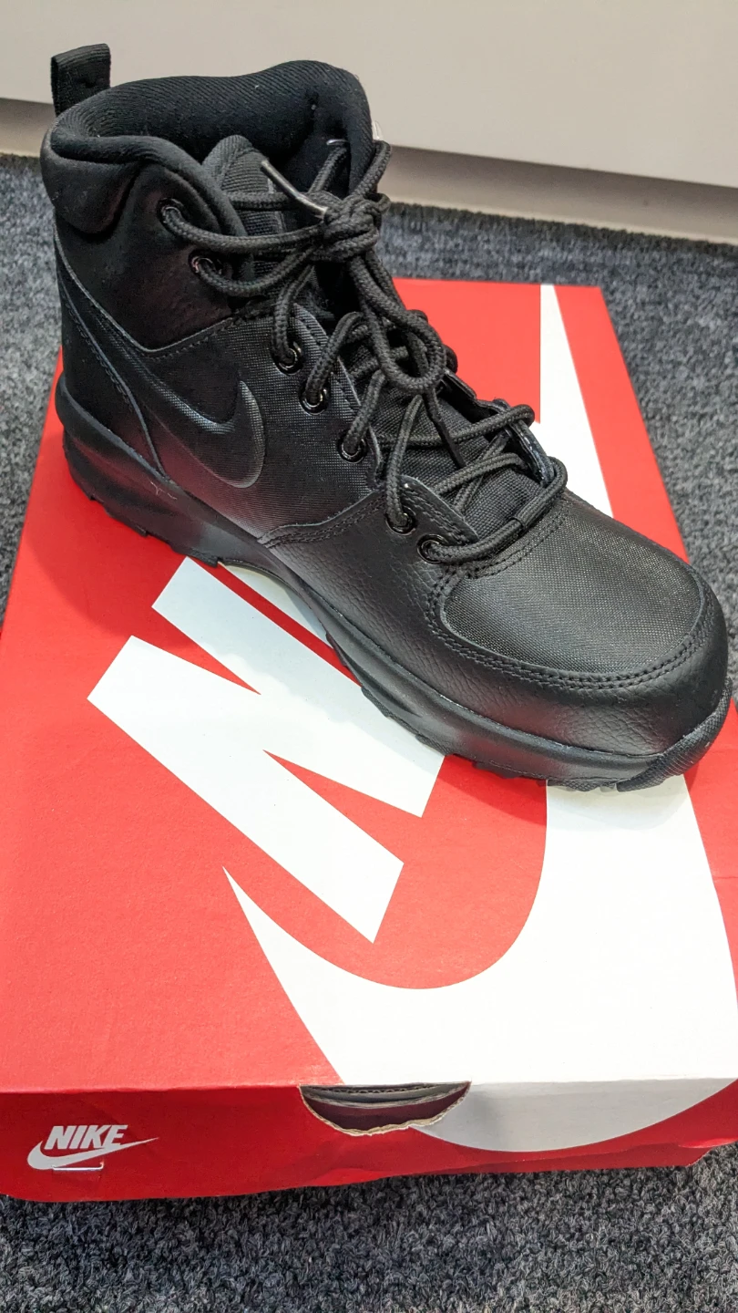 Nike Manoa LTR GS Boots Black Size 4Y - photo 2