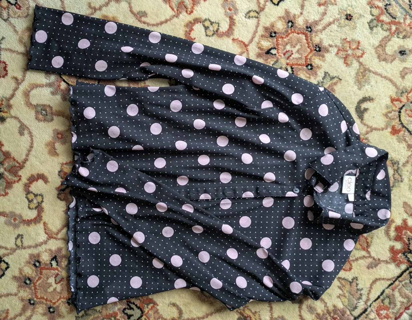 Three women's tops - photo 3