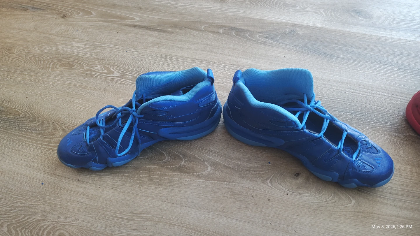Kobe Bryant Crazy 8 - photo 2