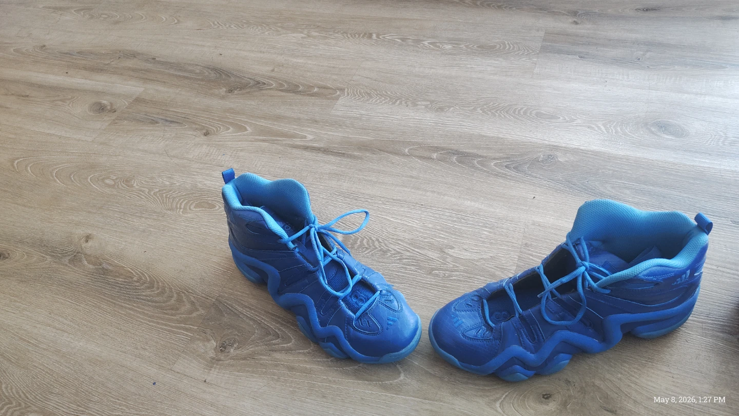 Kobe Bryant Crazy 8 - photo 3