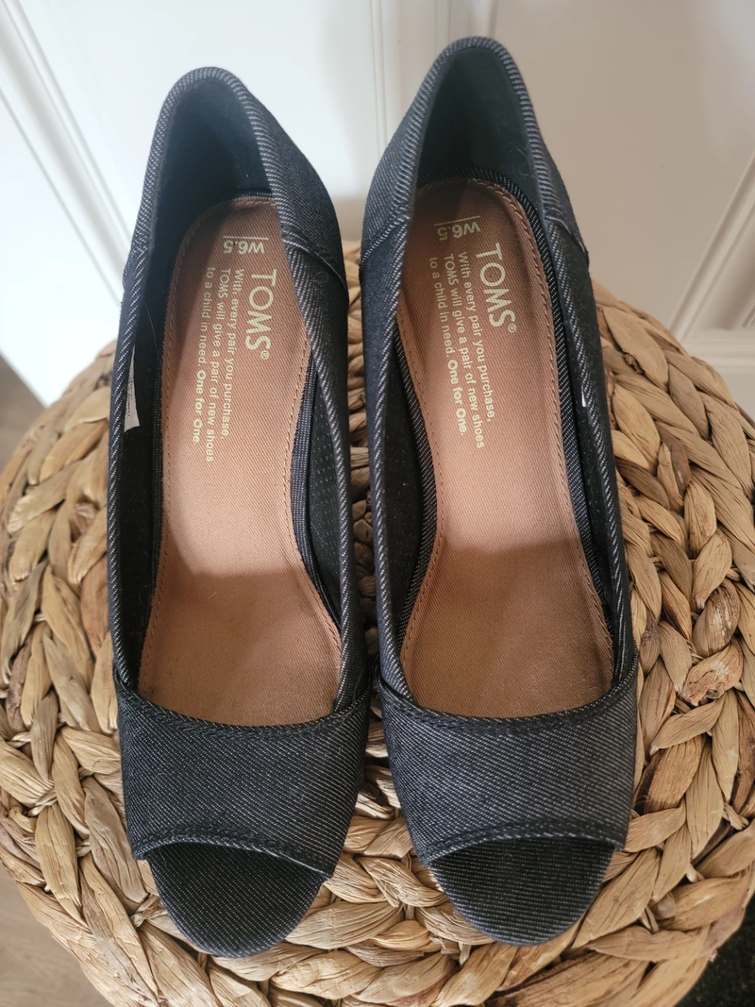 TOMS Women's Wedge Heels - Size 6.5 - photo 2