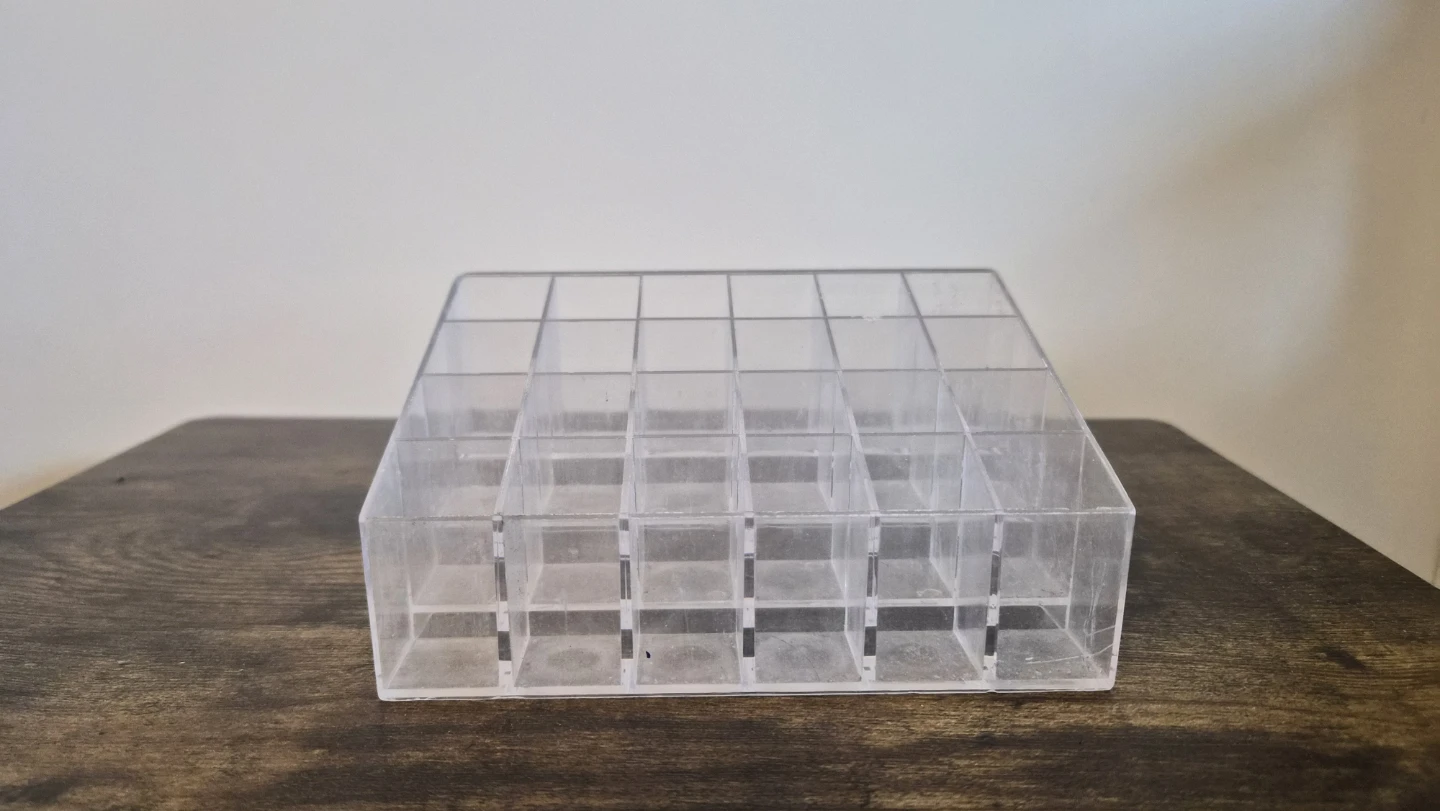 Makeup organization tray - photo 2