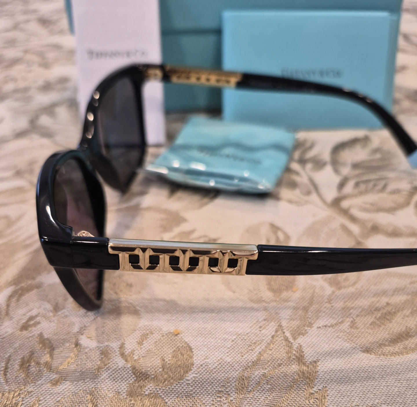 Tiffany & Co. Sunglasses - photo 4