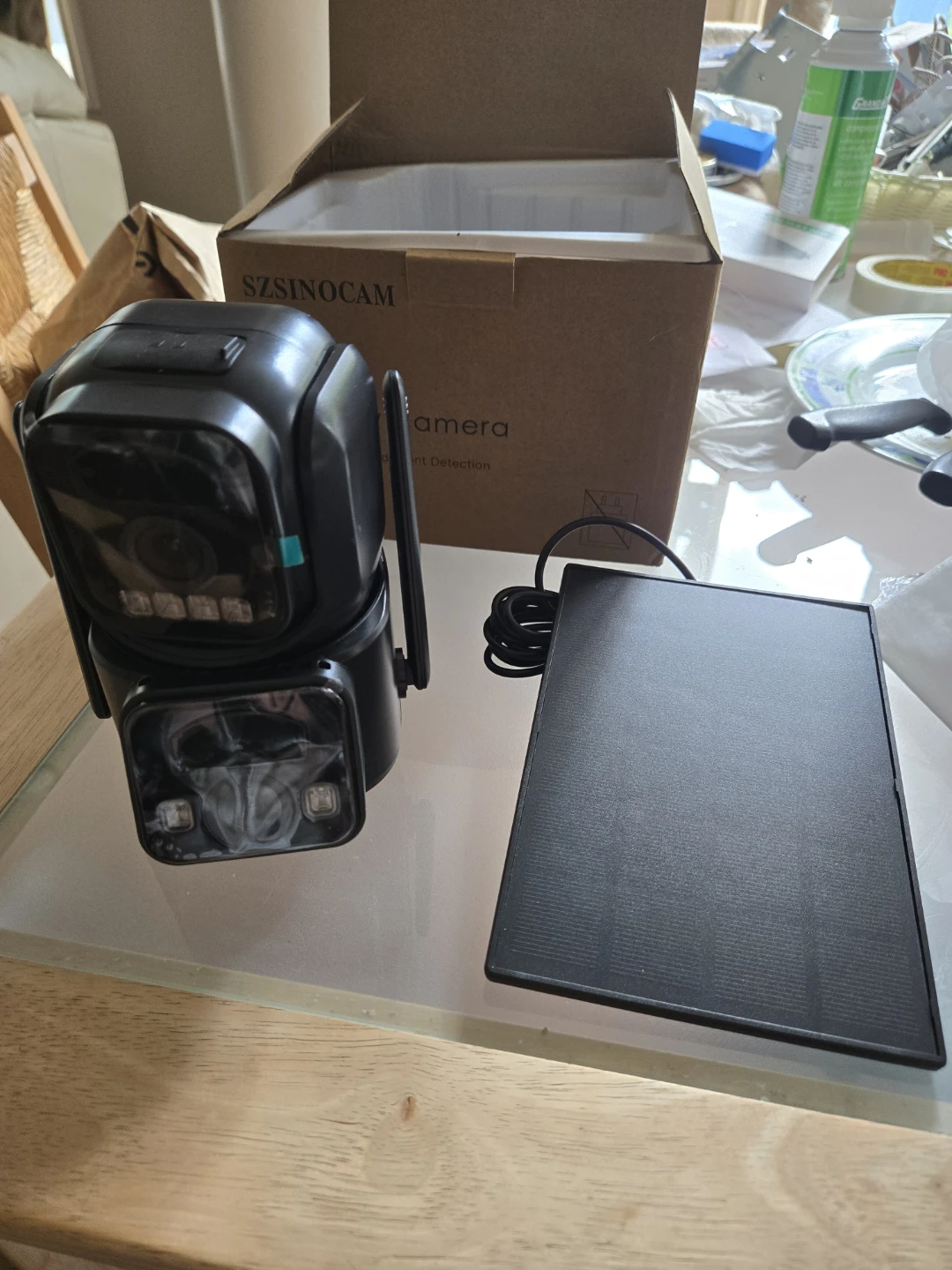 SZSINOCAM Smart Battery Solar Camera with dual lenses