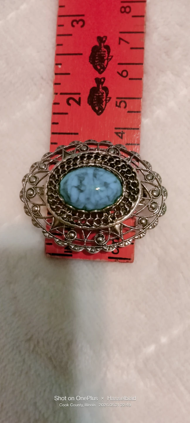 Vintage Ornate Filigree Brooch with Blue Stone - photo 3