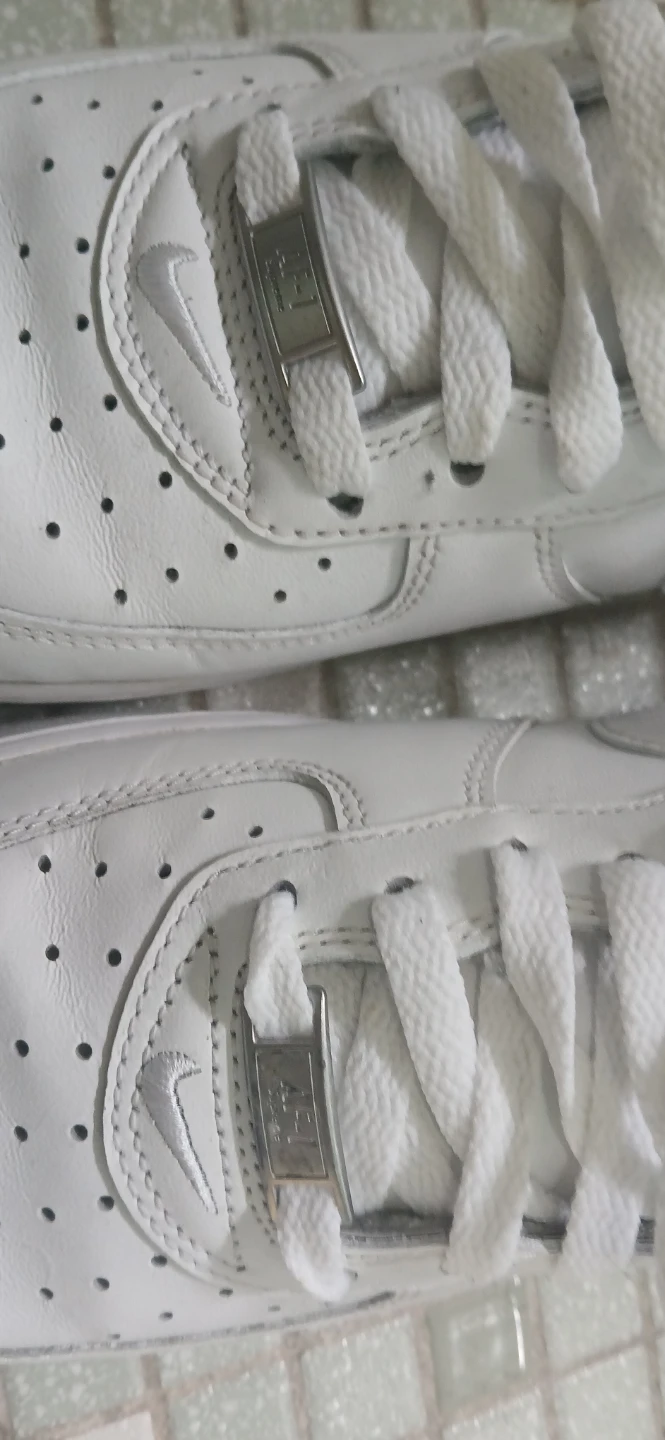 Supreme x Nike Air Force 1 Low White Men Size 10 - photo 3