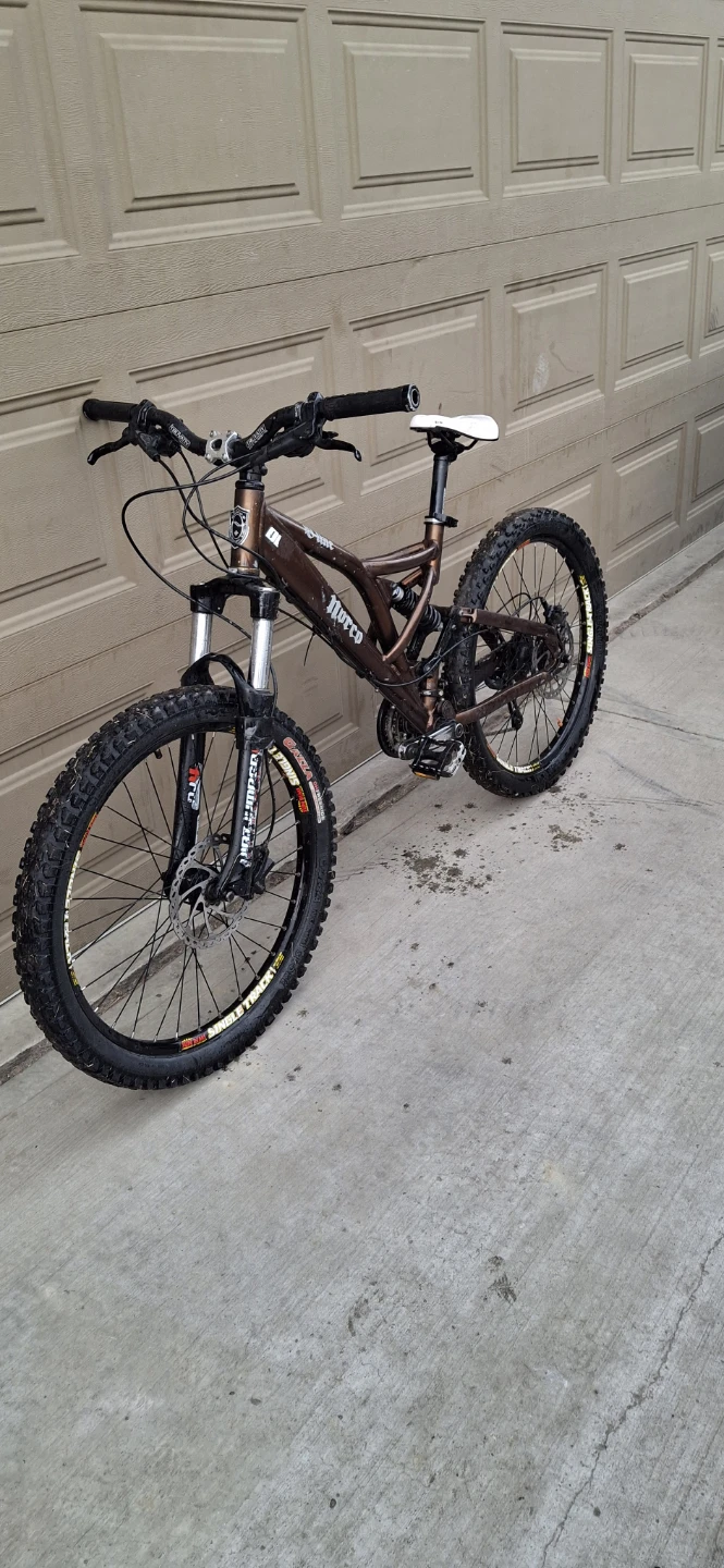 Norco B LINE DH Full Suspension Mountain Bike - photo 5