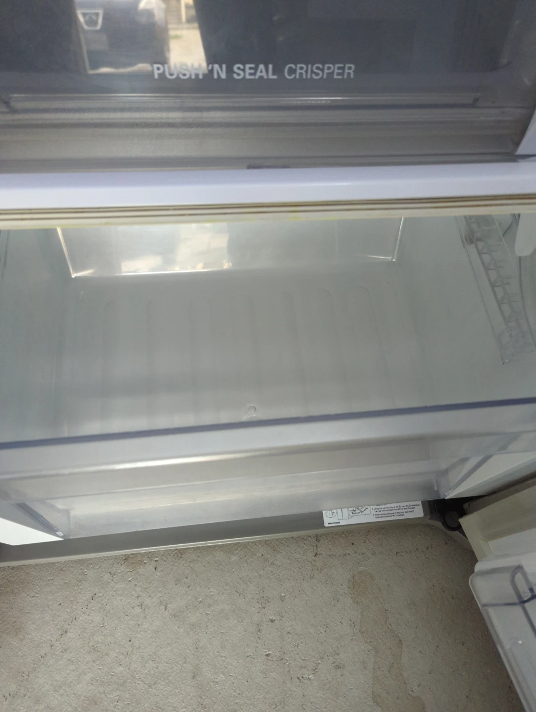 LG Side-by-Side Refrigerator with Ice and Water Dispenser. 36" - photo 4