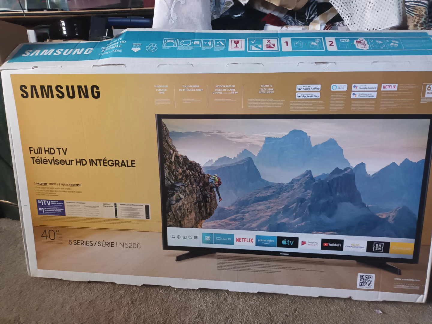 Samsung 40" Full HD Tv 2 computer monitors, lexmark printer