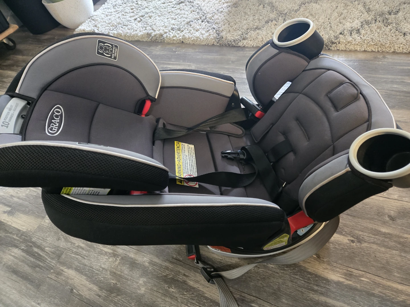 Graco 4-in-1 Convertible Car Seat - photo 2