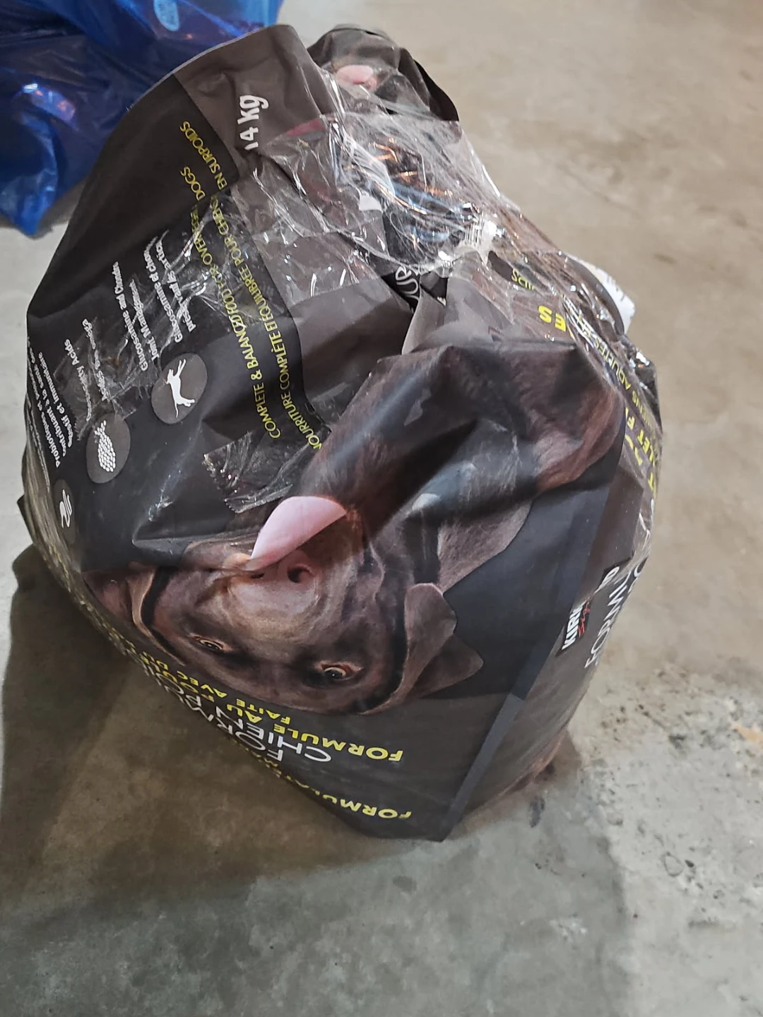 Kirkland Signature Adult Dog Food - 14 kg
