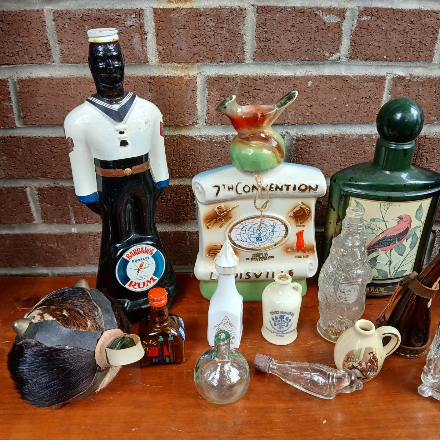 Collection of 9 Decorative Liquor Bottles - photo 3
