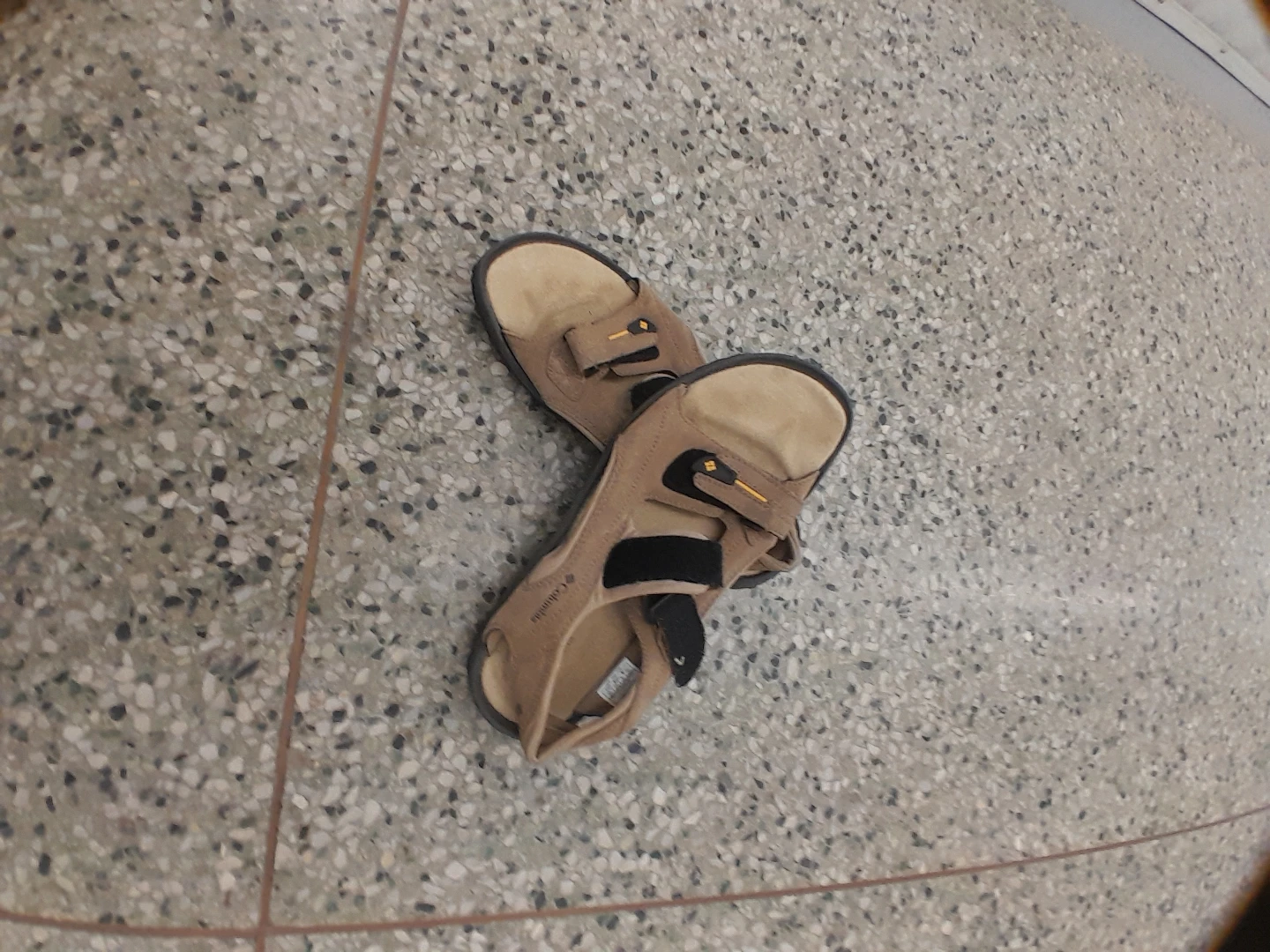 Columbia Men's Sandals Size 9 - photo 4