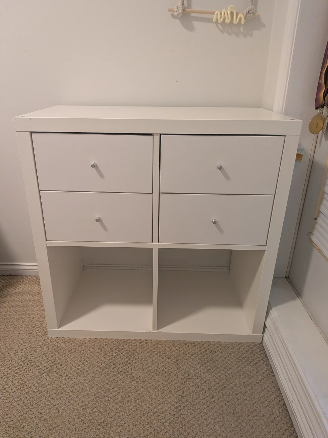 White Storage Unit with 4 Drawers and 2 Shelves - photo 2