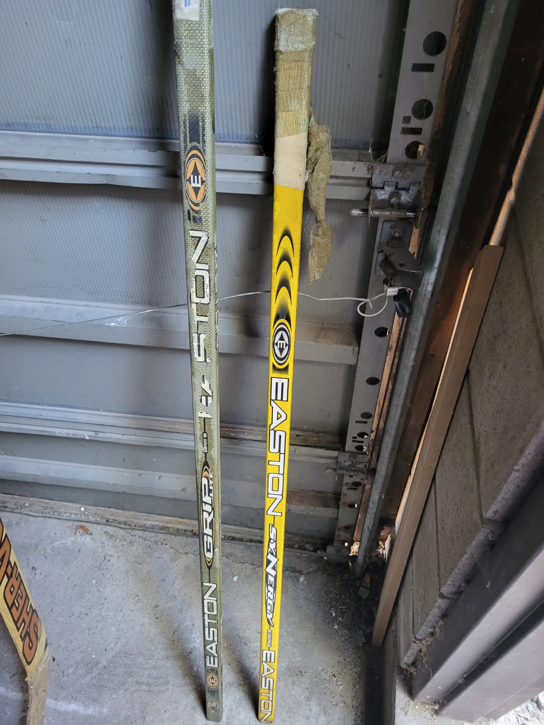 Assorted Hockey Sticks - photo 4
