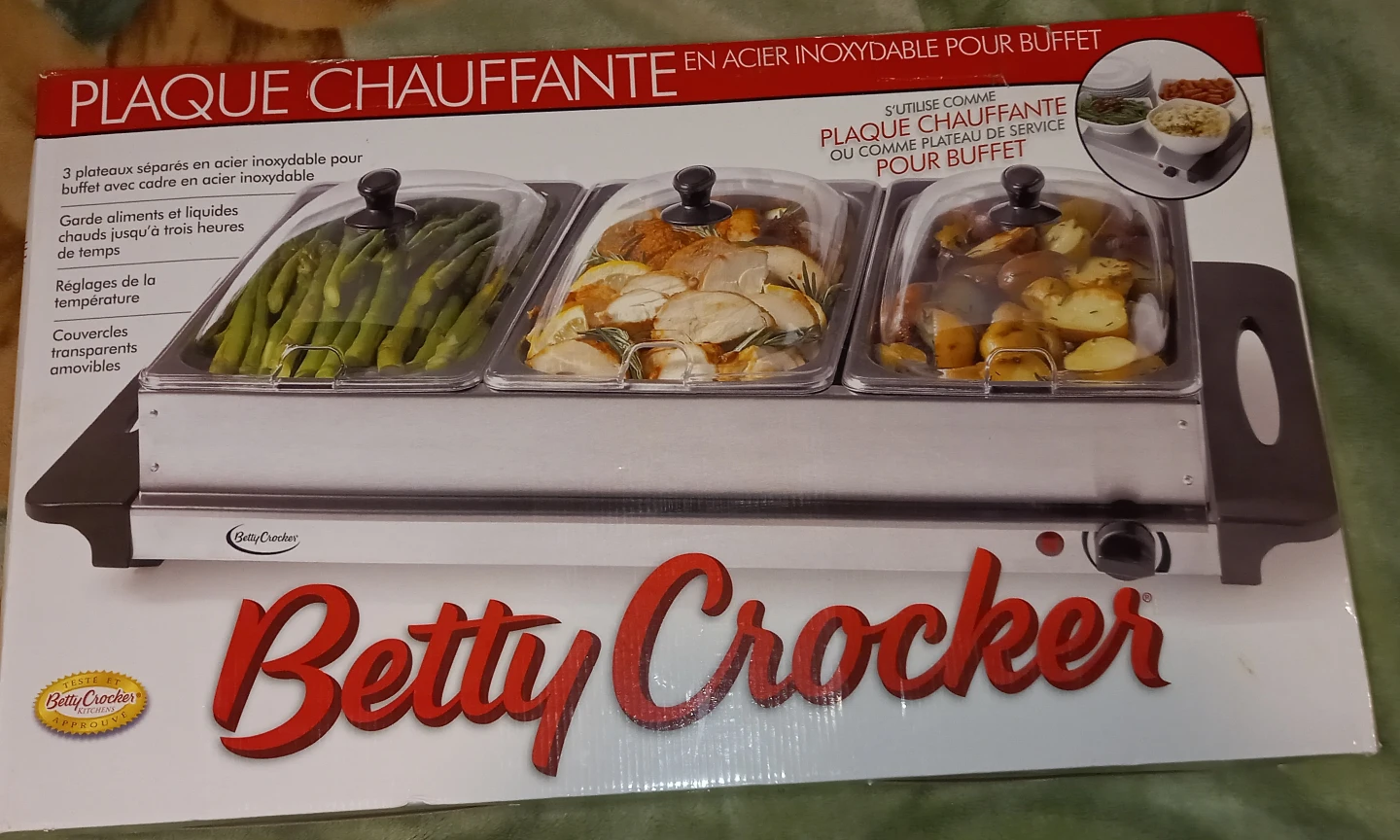 Betty Crocker Warming Tray with 3 Stainless Steel Trays