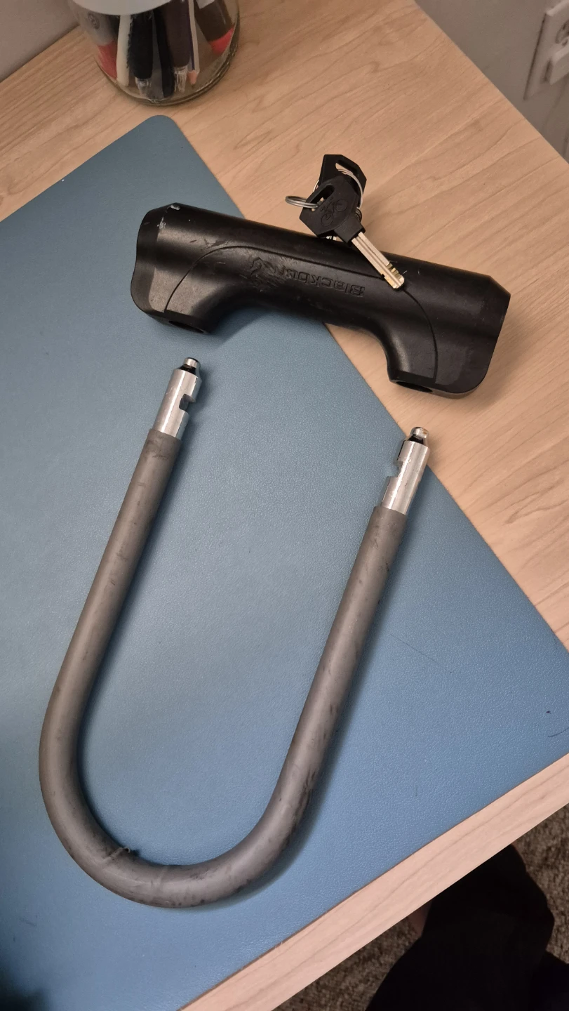 Blackburn U-Lock with 3 Keys - photo 3