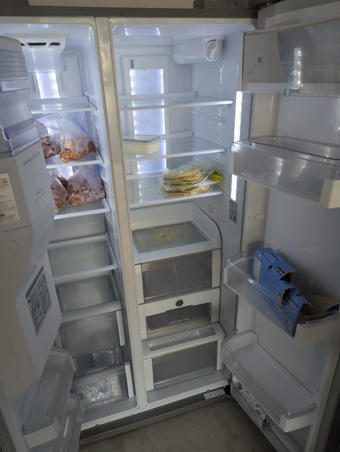 LG Side-by-Side Refrigerator with Ice Dispenser - photo 2
