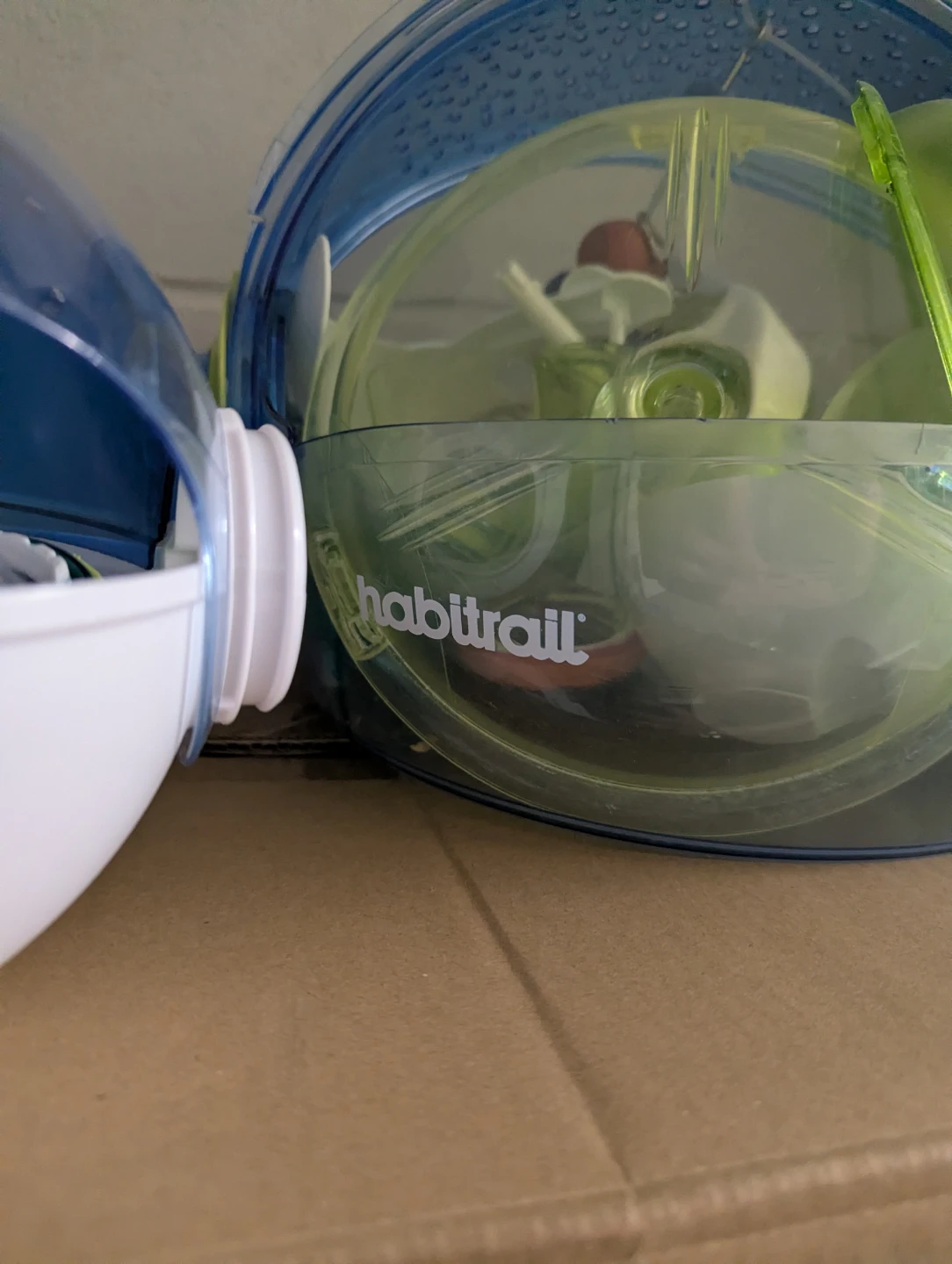 Habitrail/ovo small critter cage