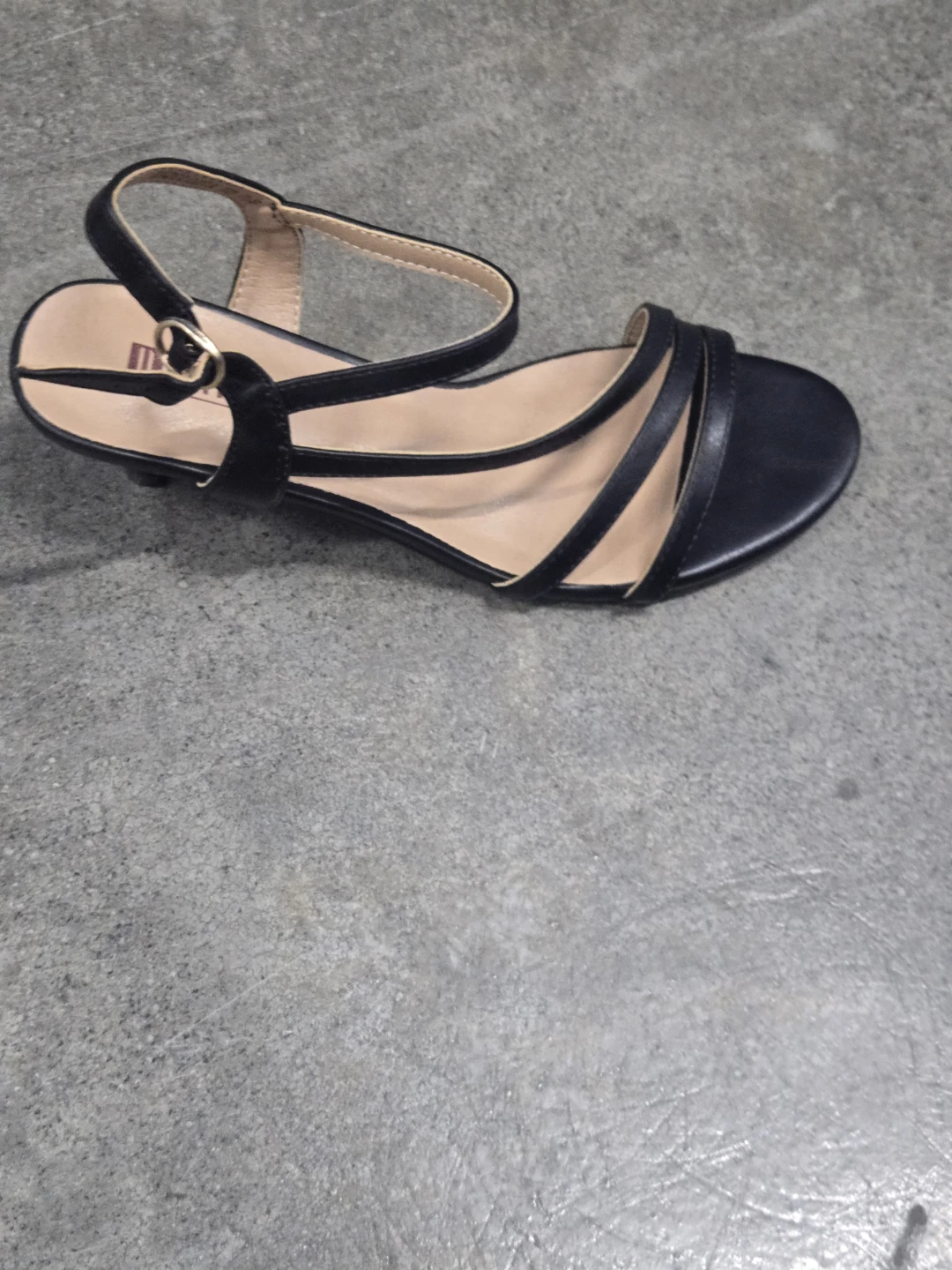 MIFU IN2GLORIA Black PU Kitten Heel Sandals US 7.5