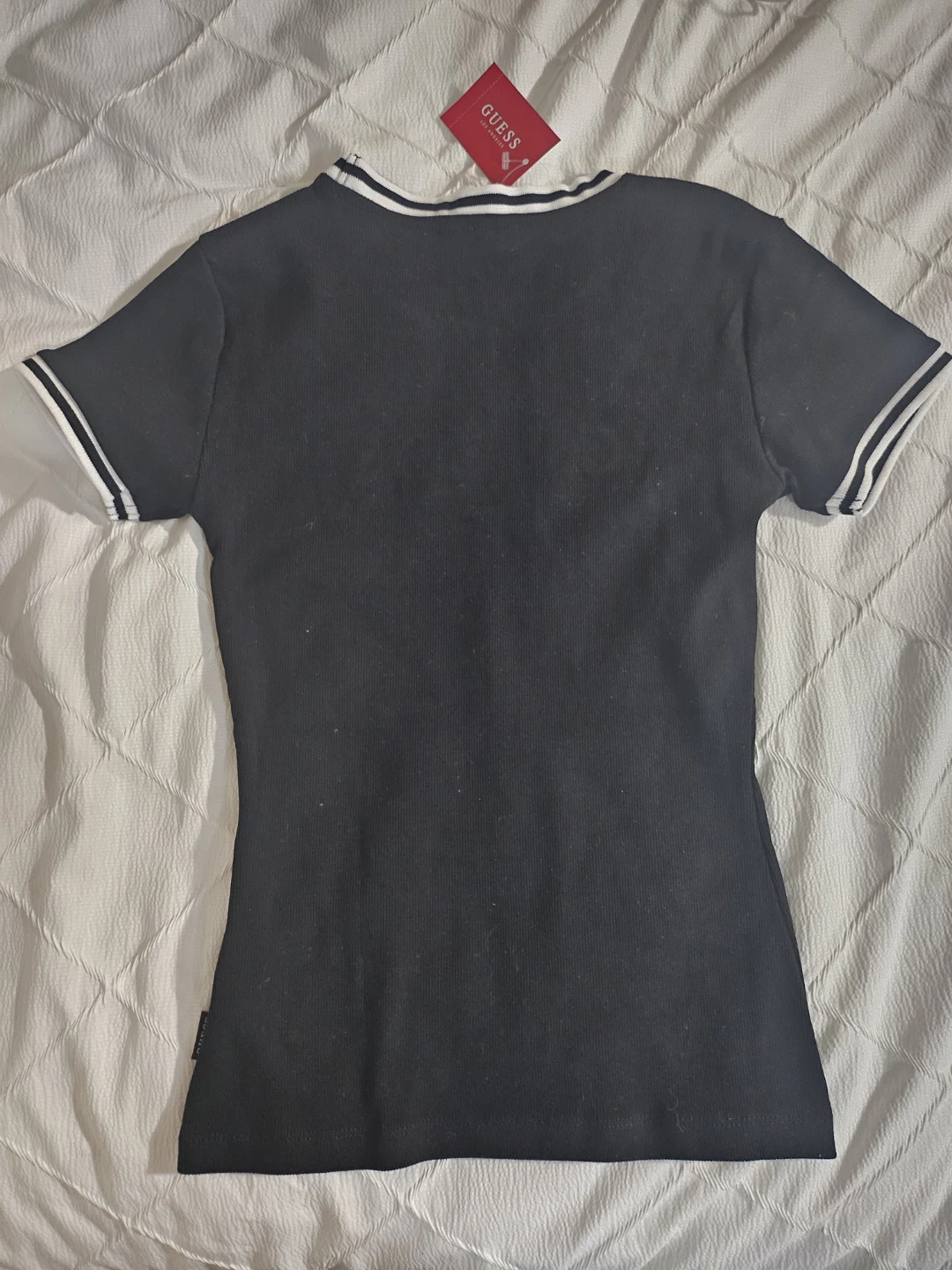 GUESS Los Angeles Black Ribbed T-Shirt - photo 3