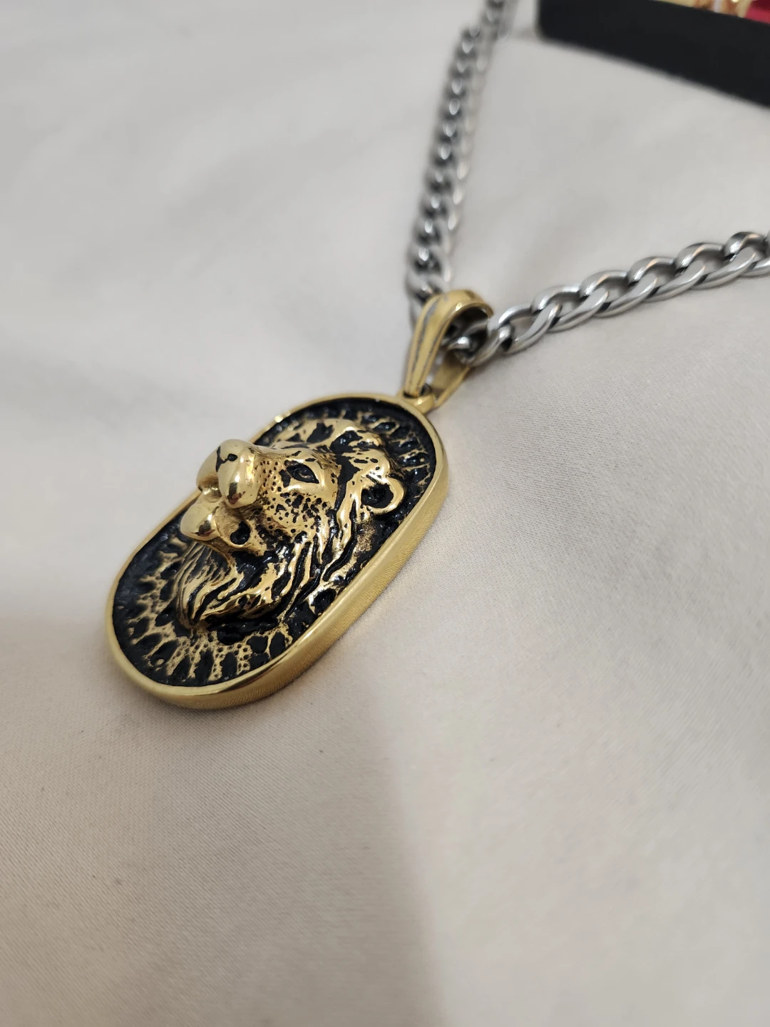 Lion Pendant Necklace & Antique Jade East Cufflinks Set - photo 4