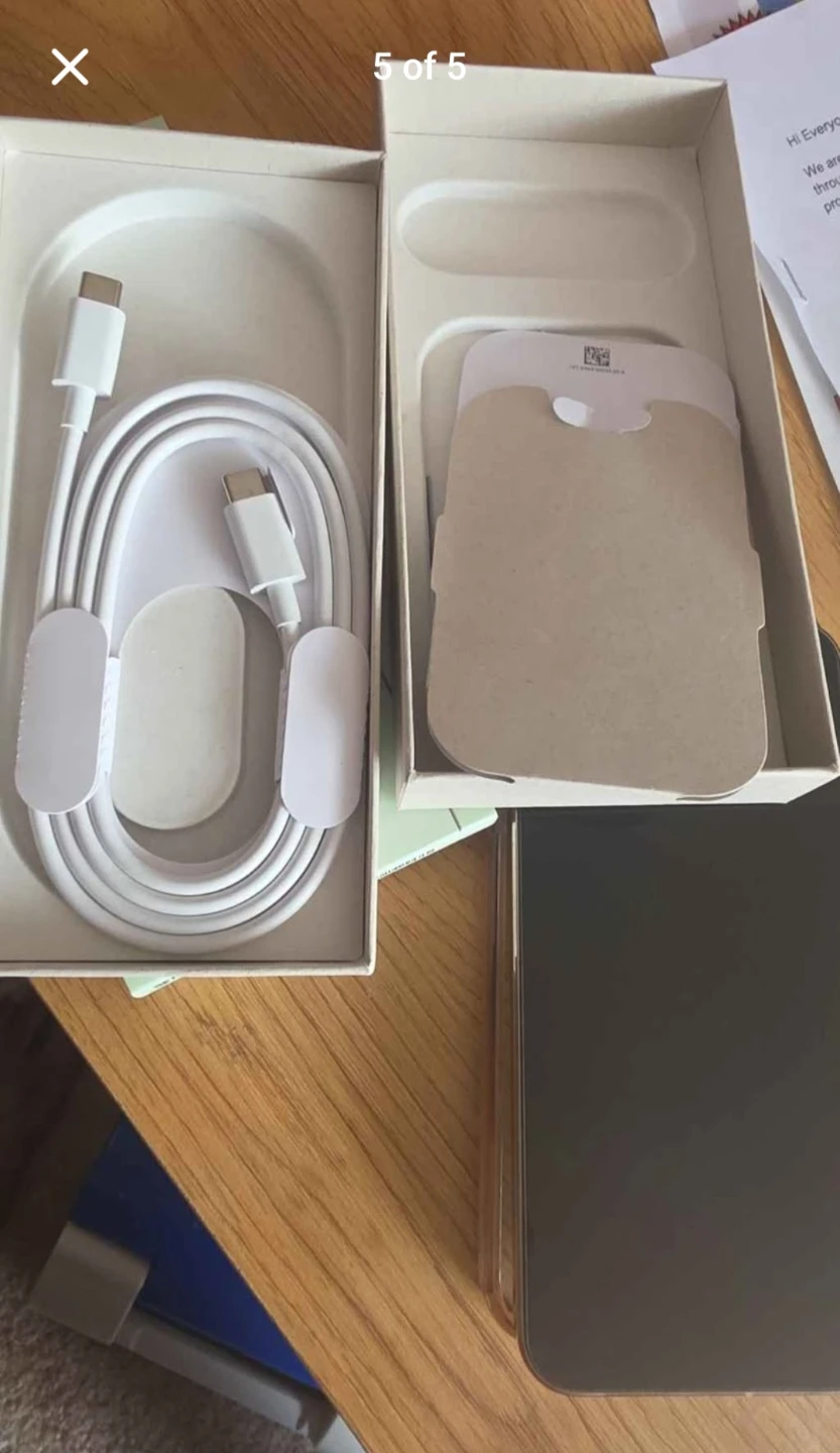 Google Pixel 10 Pro XL Cell Phone - photo 4