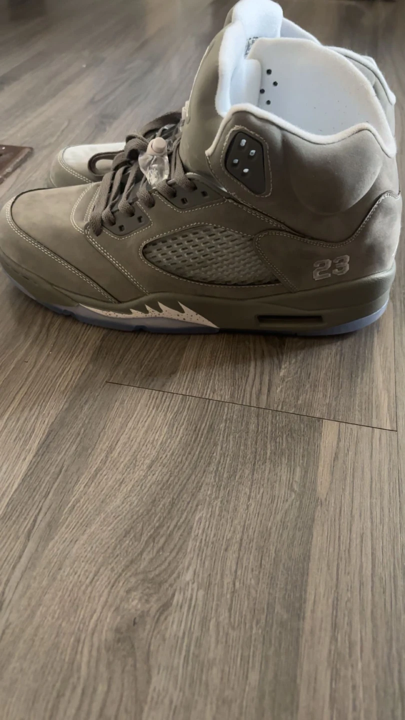 Air Jordan 5 Retro "Wolf Grey" Sneakers - photo 3
