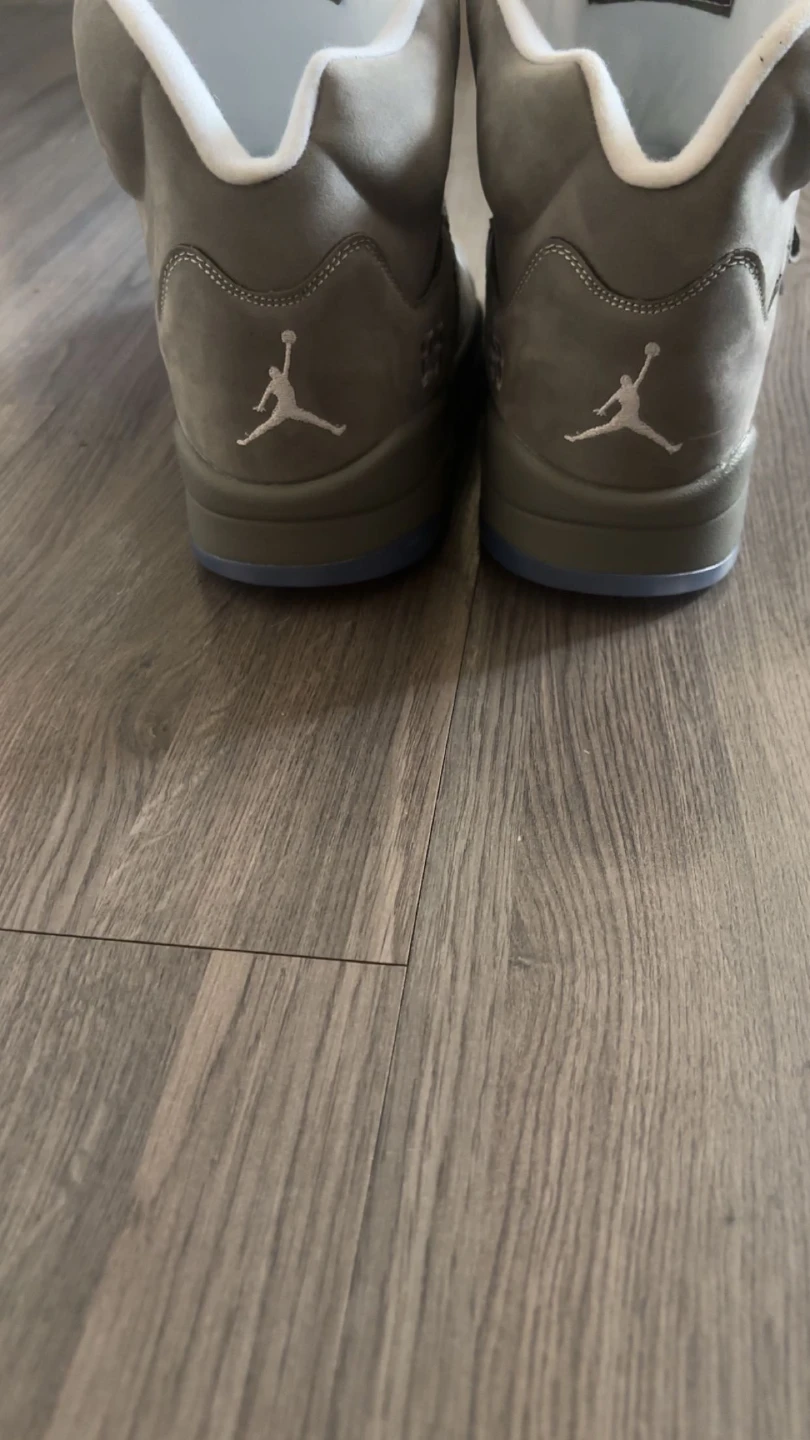 Air Jordan 5 Retro "Wolf Grey" Sneakers - photo 4