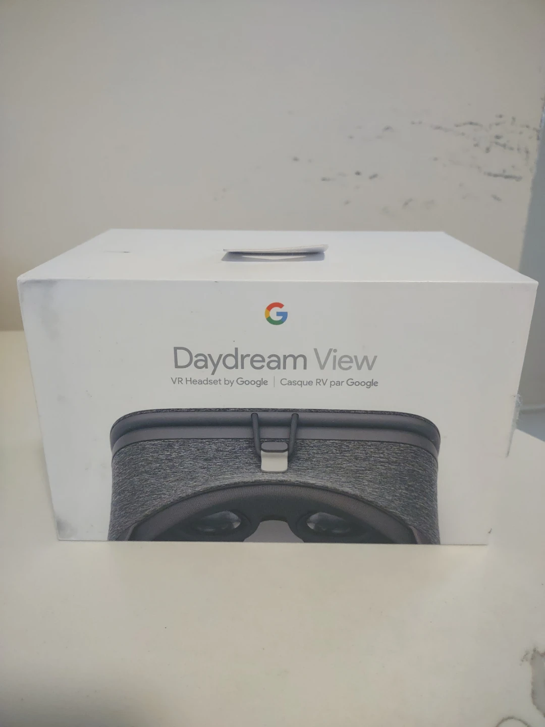 Google Daydream View VR Headset
