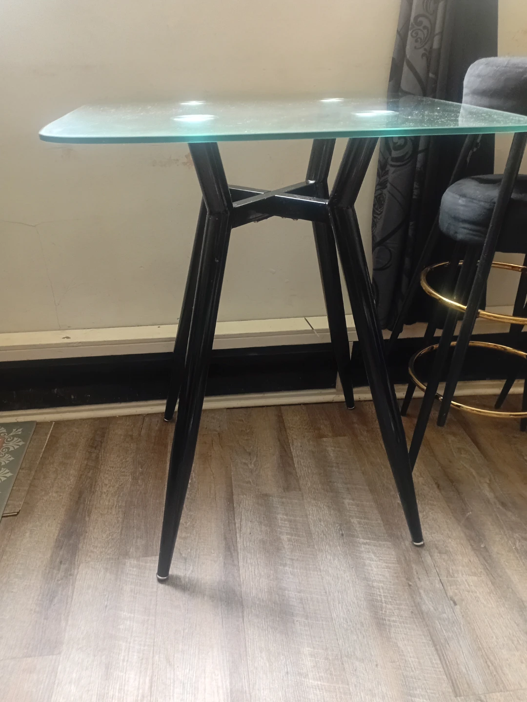 Bar height glass table & 4 stools- make.me an offer - photo 3