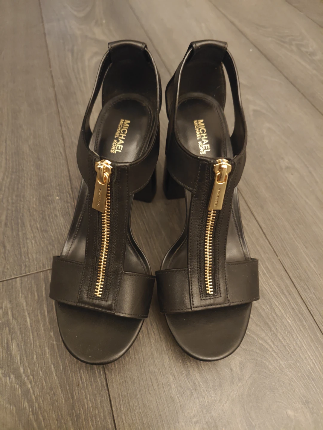Michael Kors Black Leather Zipper Heels - photo 2