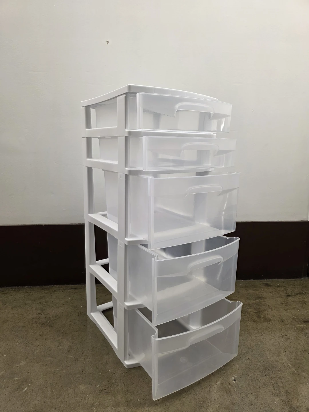 White 5-Drawer Plastic Storage - photo 2