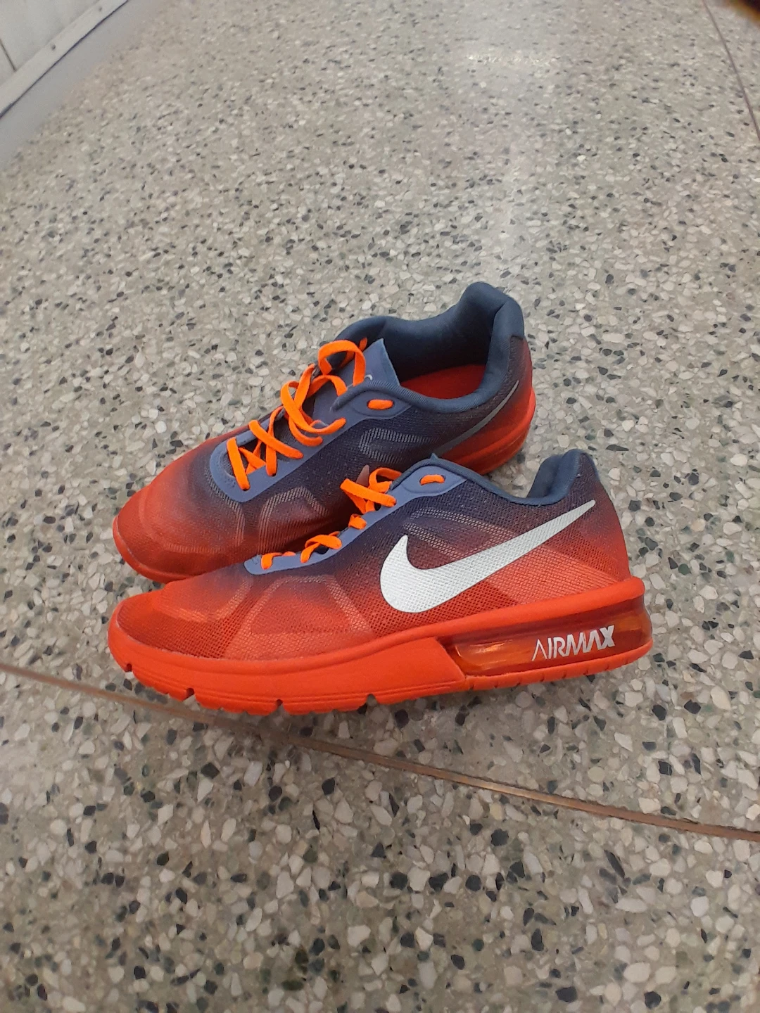 Nike Air Max Running Shoes Men's Size 8.5