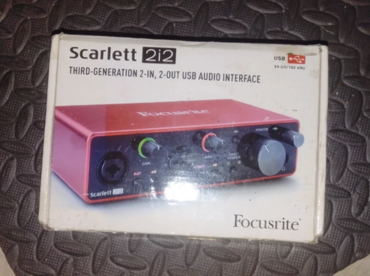 Focusrite Scarlett 2i2 3rd Gen USB Audio Interface