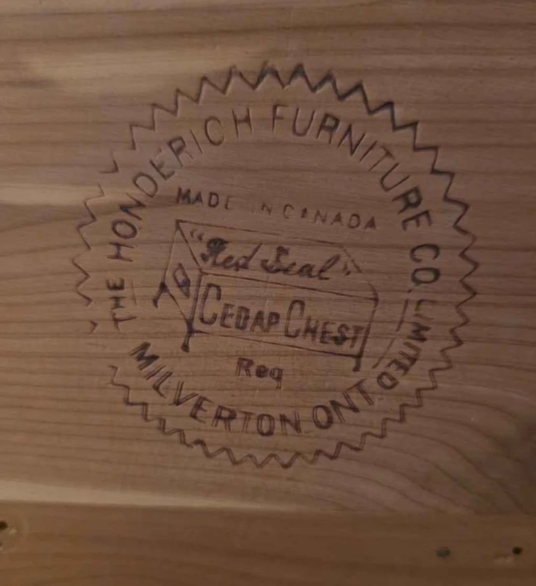Honderich Furniture Red Seal Cedar Chest - photo 4